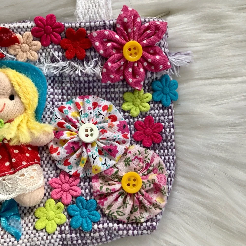 NWOT Artisan Handmade Latin American 3D Boho Purse With Appliques